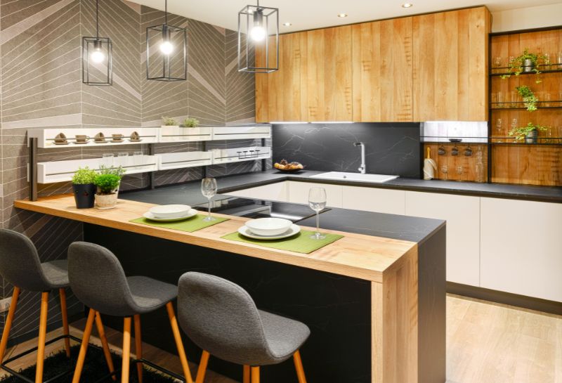 Móveis planejados otimizam cozinhas com estilo