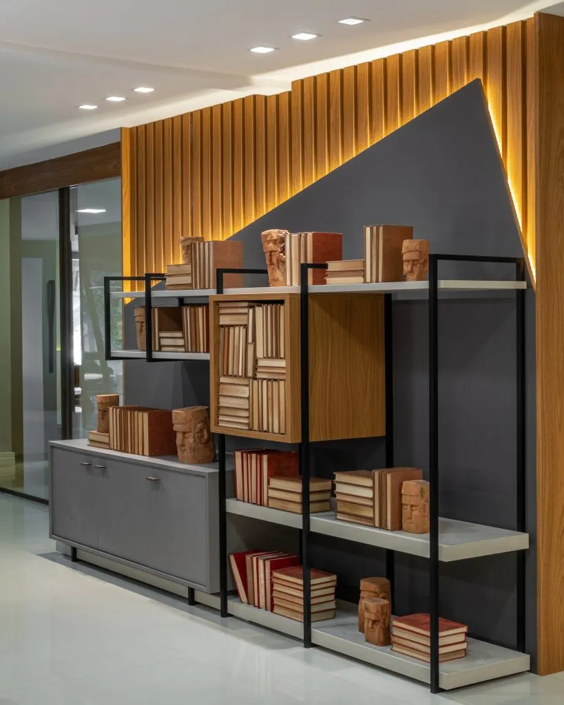 confira5dicasdecomomontarumabibliotecaemcasa2819x1024 Grupo Ritmo Móveis Planejados Grupo Ritmo Móveis Planejados